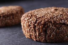 Lade das Bild in den Galerie-Viewer, Roggen-Vollkornbrot "Igel"