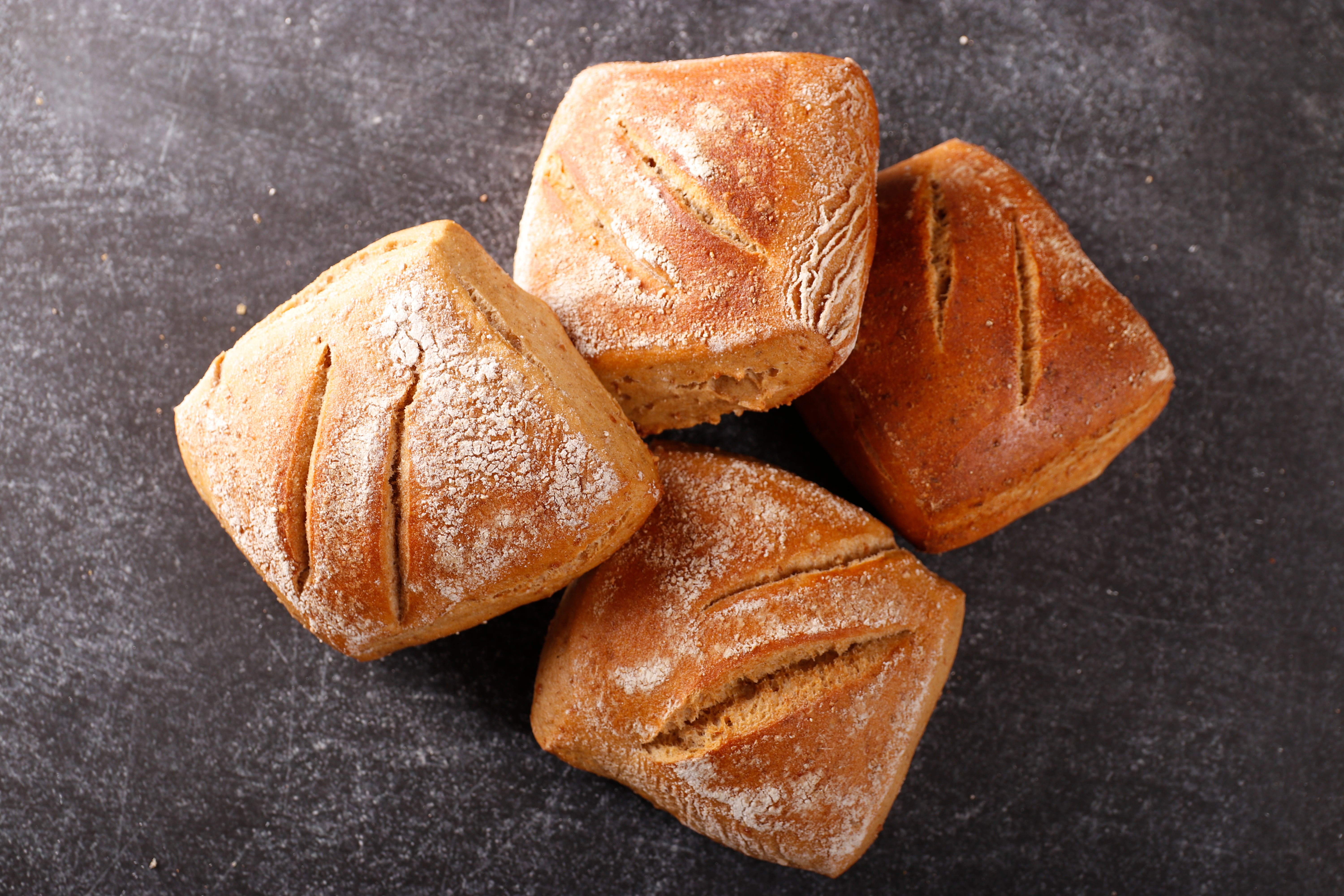 4 Roggenbrötchen